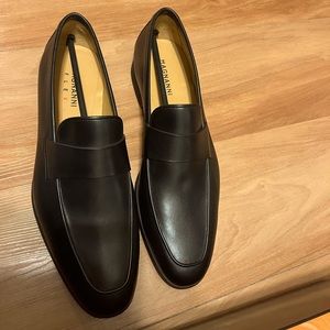 Black Magnanni Loafers (size 11)
